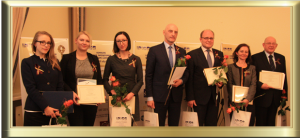 13 grud­nia 2016 r. w siedz­i­bie Busi­ness Cen­tre Club w Pałacu Lubomirs­kich w Warsza­wie wręc­zono nagrody w XVII edy­cji Konkursu Lider Zarządzania Zasobami Ludzkimi. Certyfikaty "Profesjonalne ZZL" 2016